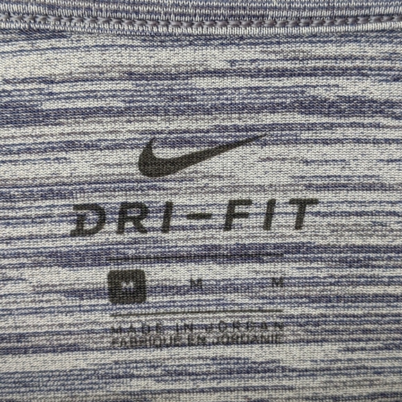 Nike Pro Active Long Sleeved Top Size Medium - Picture 8 of 11